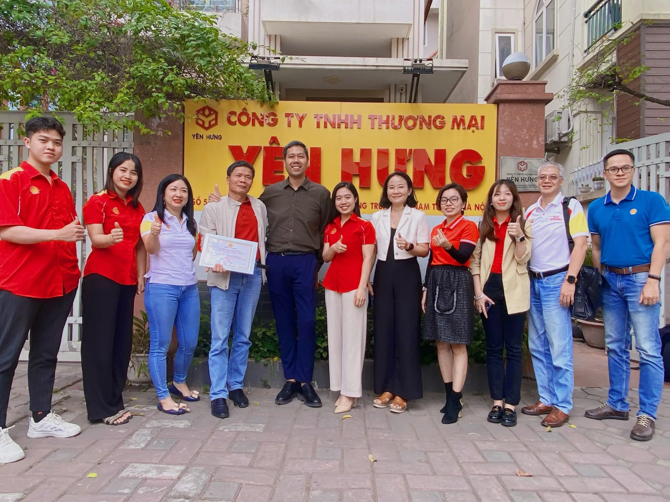 19 NĂM PHÂN PHỐI DẦU NHỚT SHELL TẠI VIỆT NAM – UY TÍN TẠO NIỀM TIN